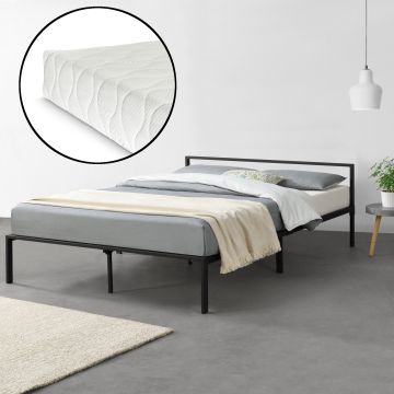 Fémkeretes ágy ágyráccsal és matraccal 140x200cm minimalista stílusú fekete szinterezett [en.casa]® 