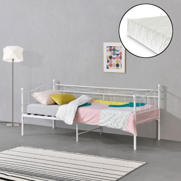 Fémkeretes ágy hideghabos matraccal és ágyrácssal Arjeplog 200 x 90 x 16 cm acélkeret 1 személyes ágy fehér matt [en.casa] 