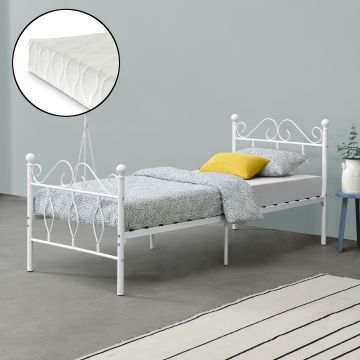 [en.casa]® Fémkeretes ágy Apolda porszórt (szinterezett) acél váz fehér, matt dekoratív fej-és lábrész  ágy hideghabos matraccal különböző méretek